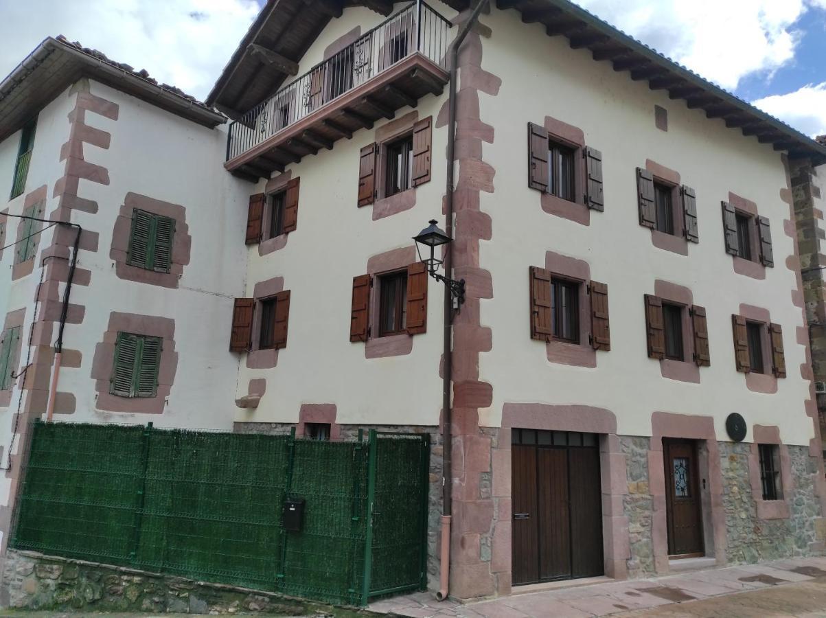Casa Rural Sutegia Ziga Ngoại thất bức ảnh